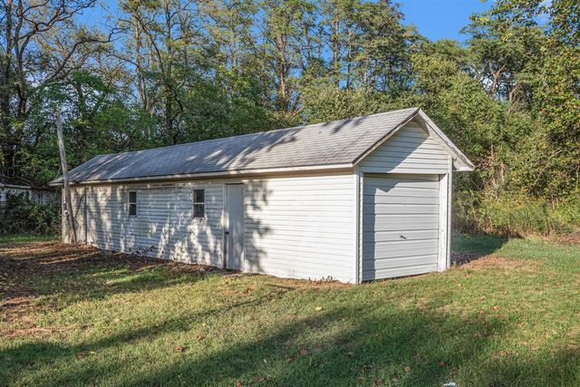 1403 Barron Lake Road, Niles, MI 49120