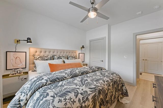 1888 Brittmoore Road 1115, Houston, TX 77043