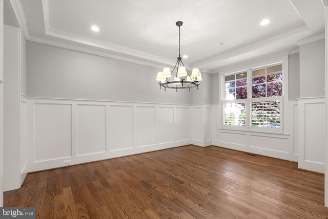 4510 MAPLE AVE, Bethesda, MD 20814