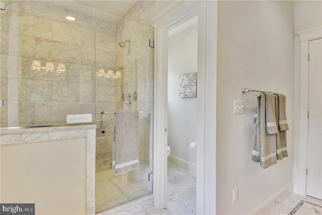 4510 MAPLE AVE, Bethesda, MD 20814