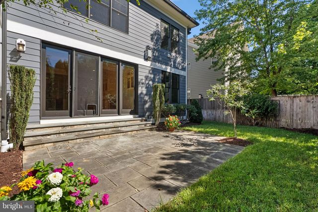 4510 MAPLE AVE, Bethesda, MD 20814