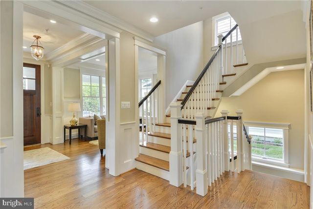 4510 MAPLE AVE, Bethesda, MD 20814