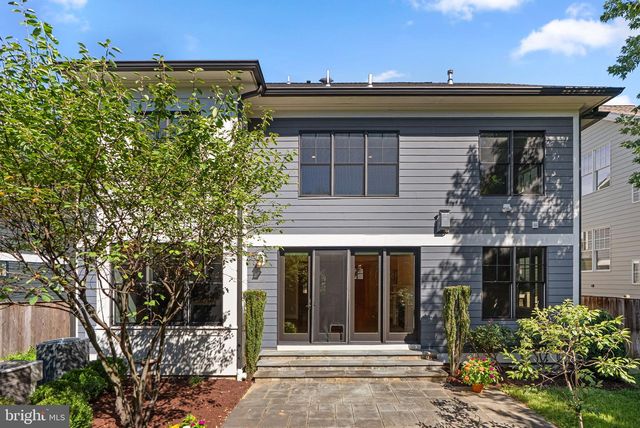 4510 MAPLE AVE, Bethesda, MD 20814