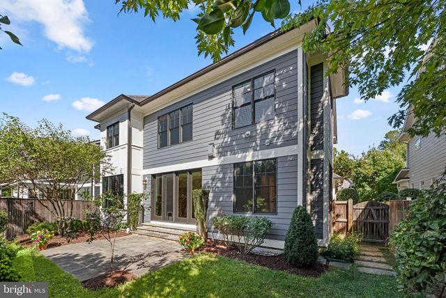 4510 MAPLE AVE, Bethesda, MD 20814