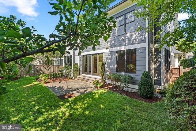 4510 MAPLE AVE, Bethesda, MD 20814