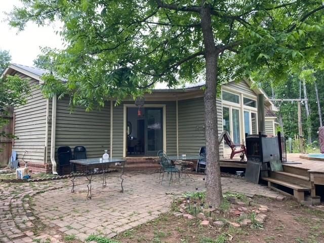 655 Cox Road, Roswell, GA 30075