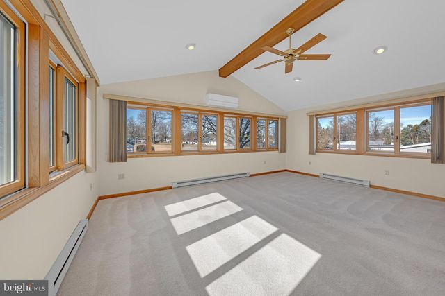 2203 ALLWOOD DR, Bethlehem, PA 18018