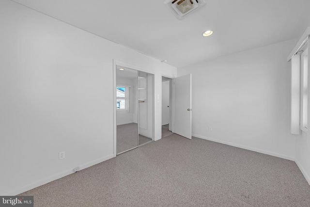 2203 ALLWOOD DR, Bethlehem, PA 18018