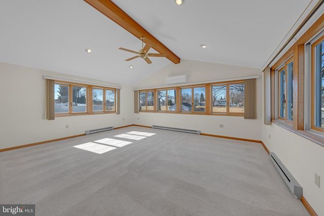 2203 ALLWOOD DR, Bethlehem, PA 18018