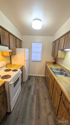 6288 Hamilton Bridge Rd 204, Milton, FL 32570