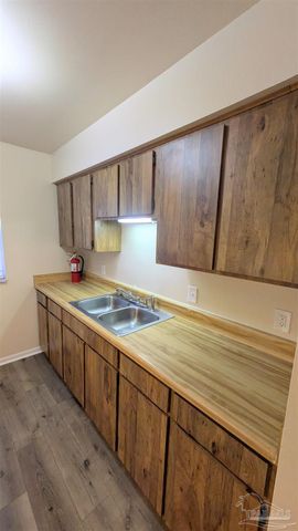 6288 Hamilton Bridge Rd 204, Milton, FL 32570