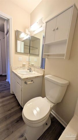 6288 Hamilton Bridge Rd 204, Milton, FL 32570