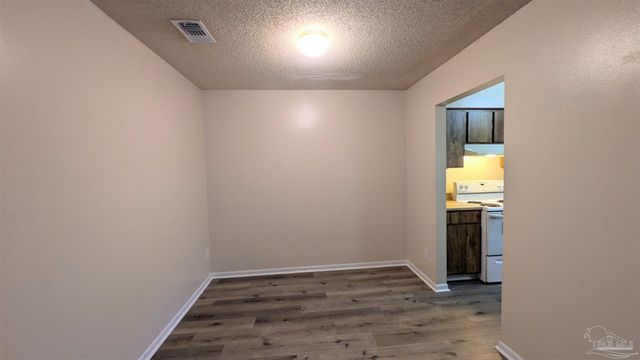 6288 Hamilton Bridge Rd 204, Milton, FL 32570