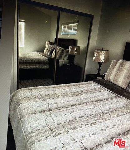 7810 La Salle Avenue, Los Angeles, CA 90047