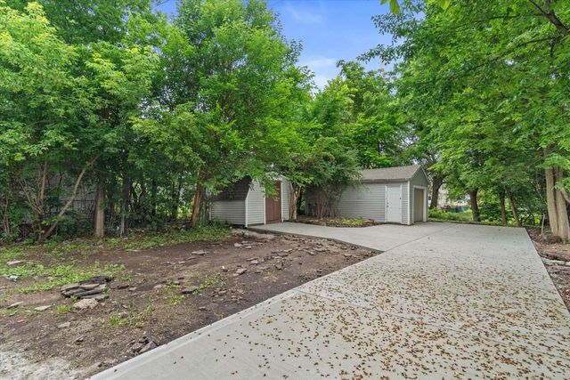 5676 N 43rd STREET, Milwaukee, WI 53209