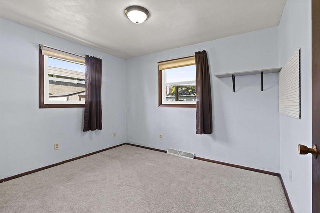 141 STANLEY STREET, Neenah, WI 54956