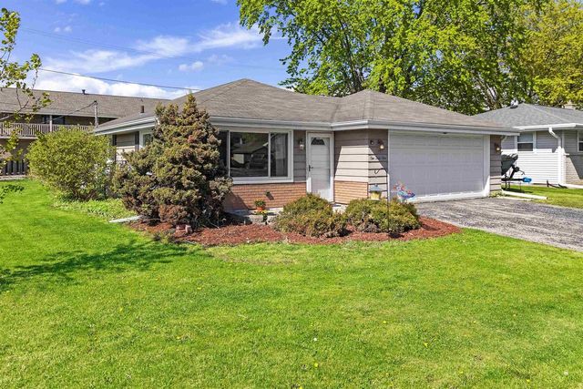 141 STANLEY STREET, Neenah, WI 54956