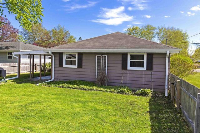 141 STANLEY STREET, Neenah, WI 54956