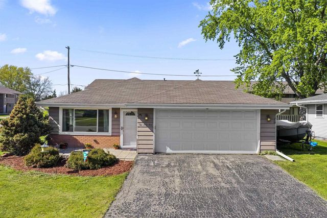 141 STANLEY STREET, Neenah, WI 54956