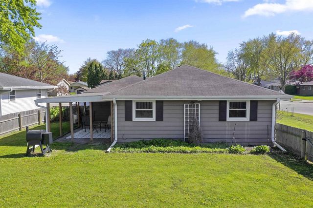 141 STANLEY STREET, Neenah, WI 54956