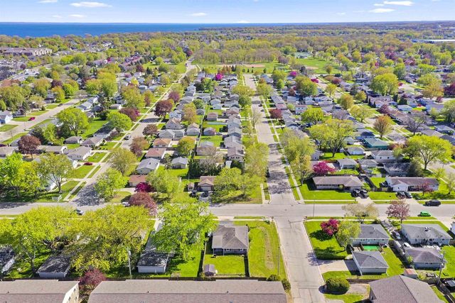 141 STANLEY STREET, Neenah, WI 54956