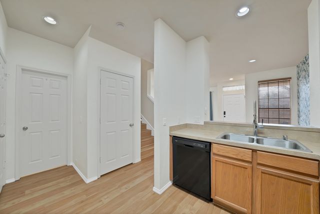 2716 Denali Park Drive, Grand Prairie, TX 75050