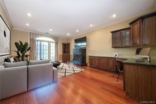 55 1st Street 114, Pelham, NY 10803