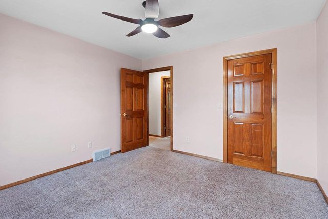 2820 BLUE SPRUCE DRIVE, Green Bay, WI 54311