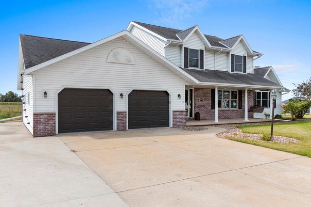 2820 BLUE SPRUCE DRIVE, Green Bay, WI 54311