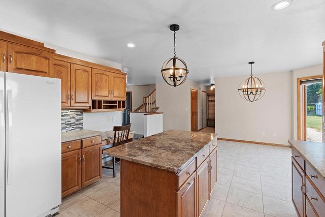 2820 BLUE SPRUCE DRIVE, Green Bay, WI 54311