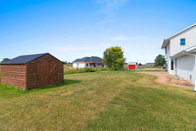 2820 BLUE SPRUCE DRIVE, Green Bay, WI 54311