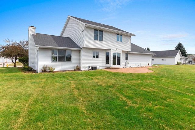 2820 BLUE SPRUCE DRIVE, Green Bay, WI 54311