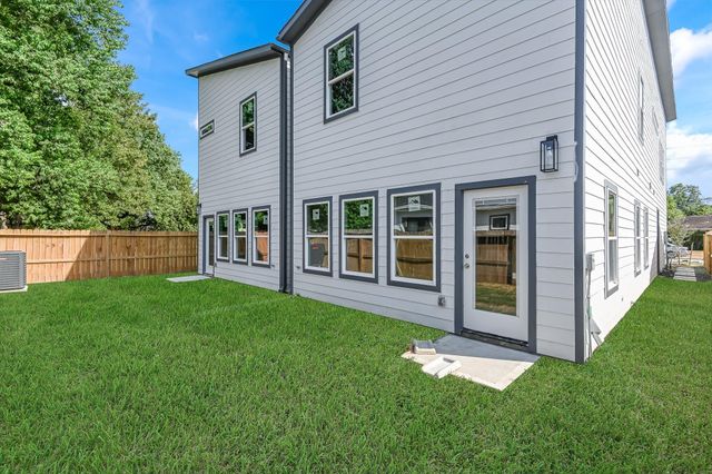 3547 Dreyfus Street, Houston, TX 77021