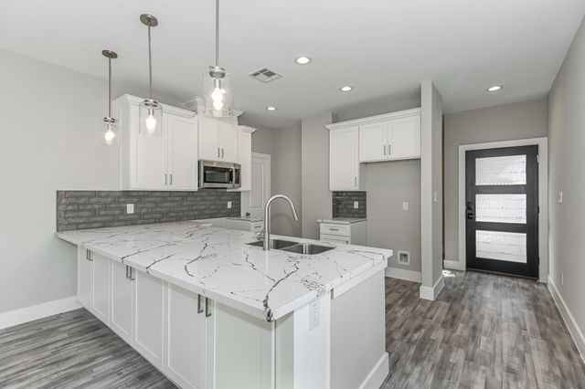 3547 Dreyfus Street, Houston, TX 77021