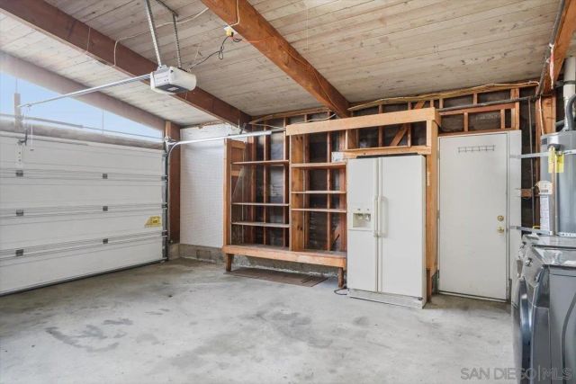 4985 Pacifica, San Diego, CA 92109