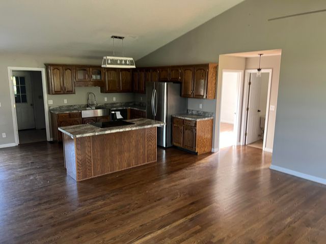 200 Castle Drive, Jasper, TN 37347