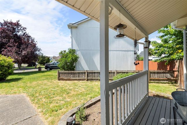 501 Belfair Court SW, Orting, WA 98360