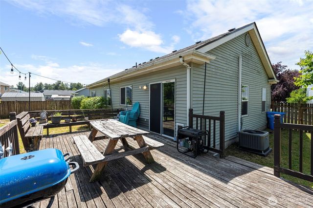 501 Belfair Court SW, Orting, WA 98360