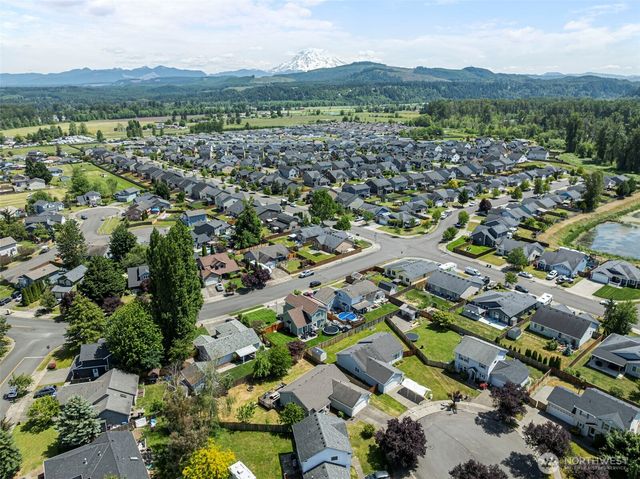 501 Belfair Court SW, Orting, WA 98360