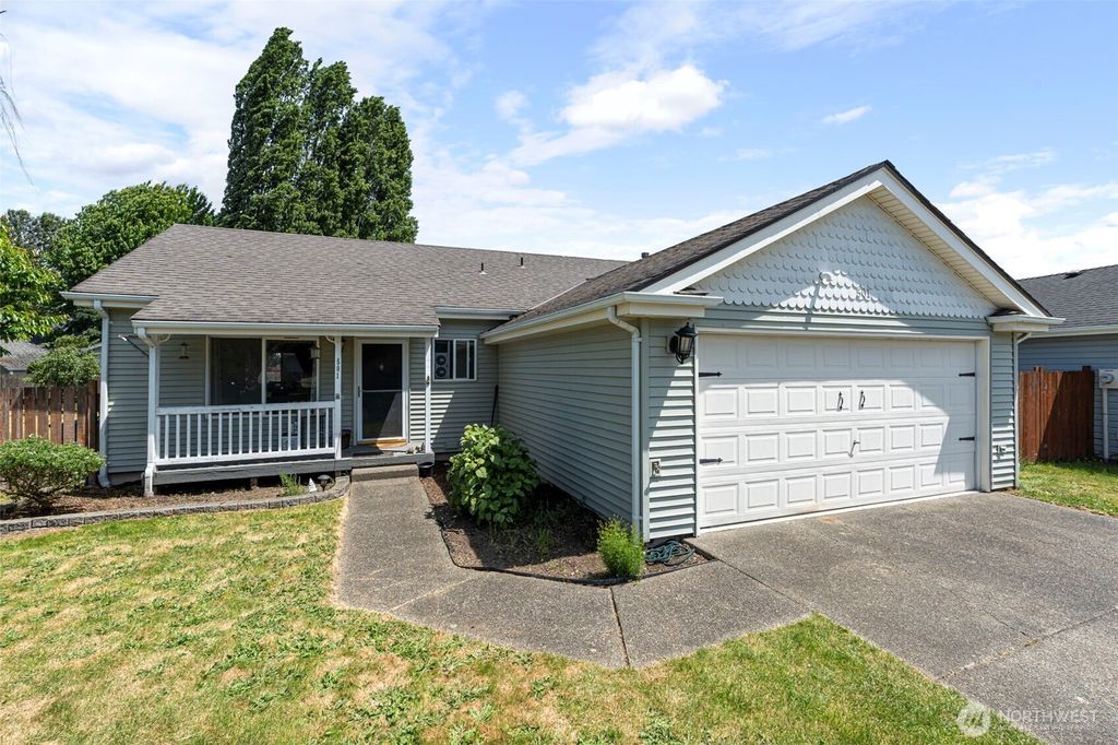 501 Belfair Court SW, Orting, WA 98360