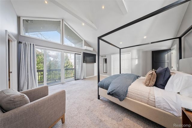 8538 Island Boulevard, Grosse Ile Township, MI 48138