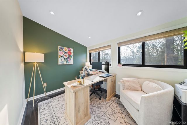 8538 Island Boulevard, Grosse Ile Township, MI 48138