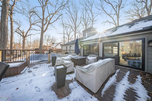 8538 Island Boulevard, Grosse Ile Township, MI 48138