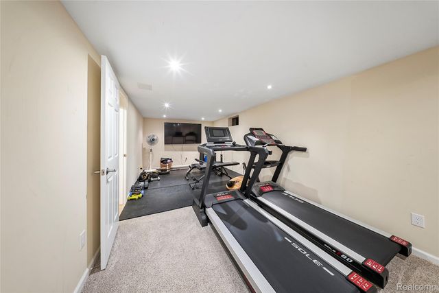 8538 Island Boulevard, Grosse Ile Township, MI 48138