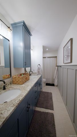 8538 Island Boulevard, Grosse Ile Township, MI 48138