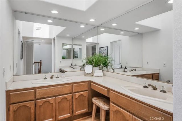 630 Wakefield Court 102, Long Beach, CA 90803