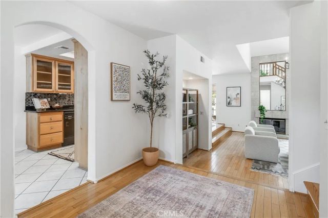 630 Wakefield Court 102, Long Beach, CA 90803