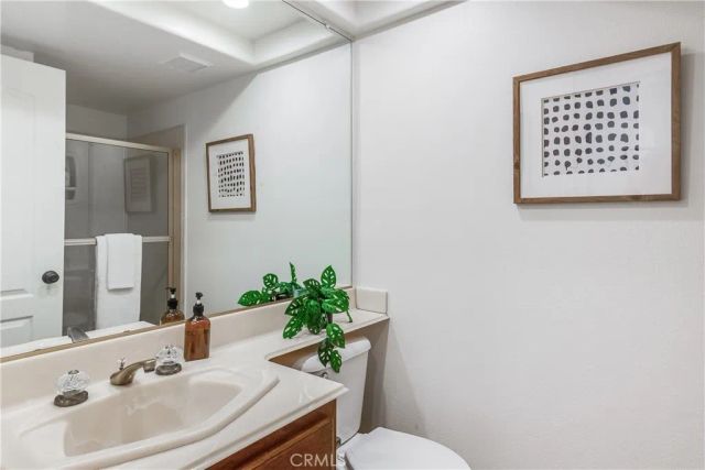 630 Wakefield Court 102, Long Beach, CA 90803