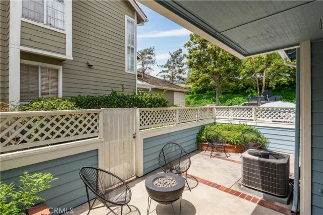 630 Wakefield Court 102, Long Beach, CA 90803
