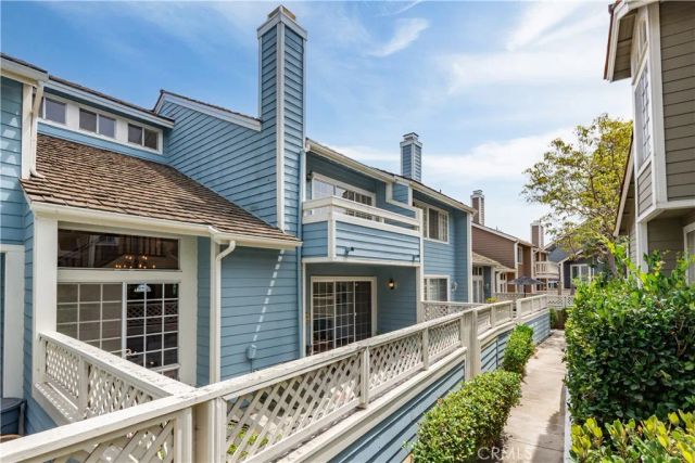 630 Wakefield Court 102, Long Beach, CA 90803